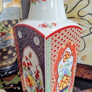 Large VTG Old Imari Japanese vase planter porcelian 22K accent floral Asian art